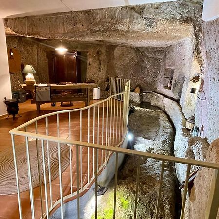 Sardinian Gallery Fonte Bosa Kültér fotó