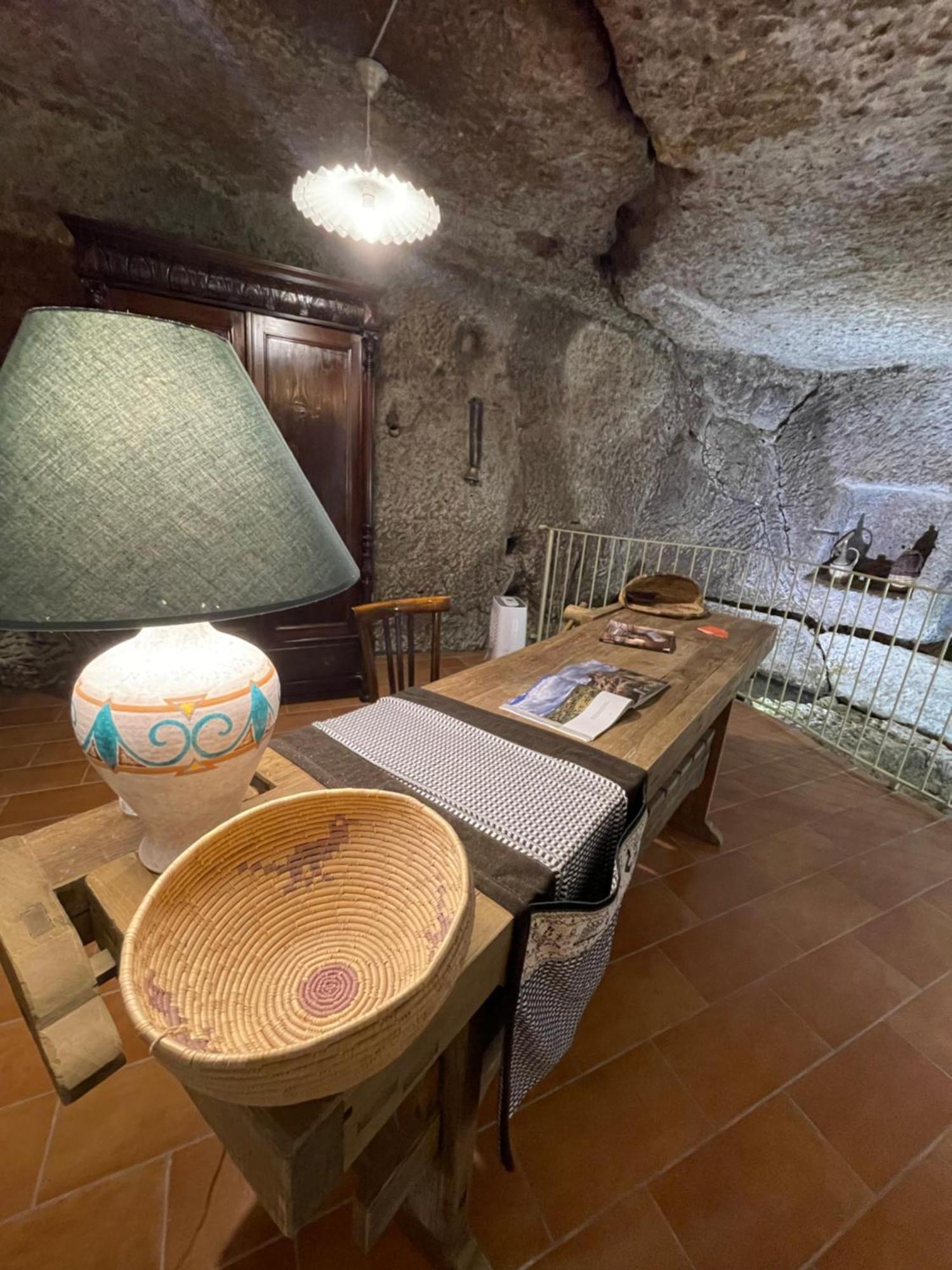 Sardinian Gallery Fonte Bosa Kültér fotó