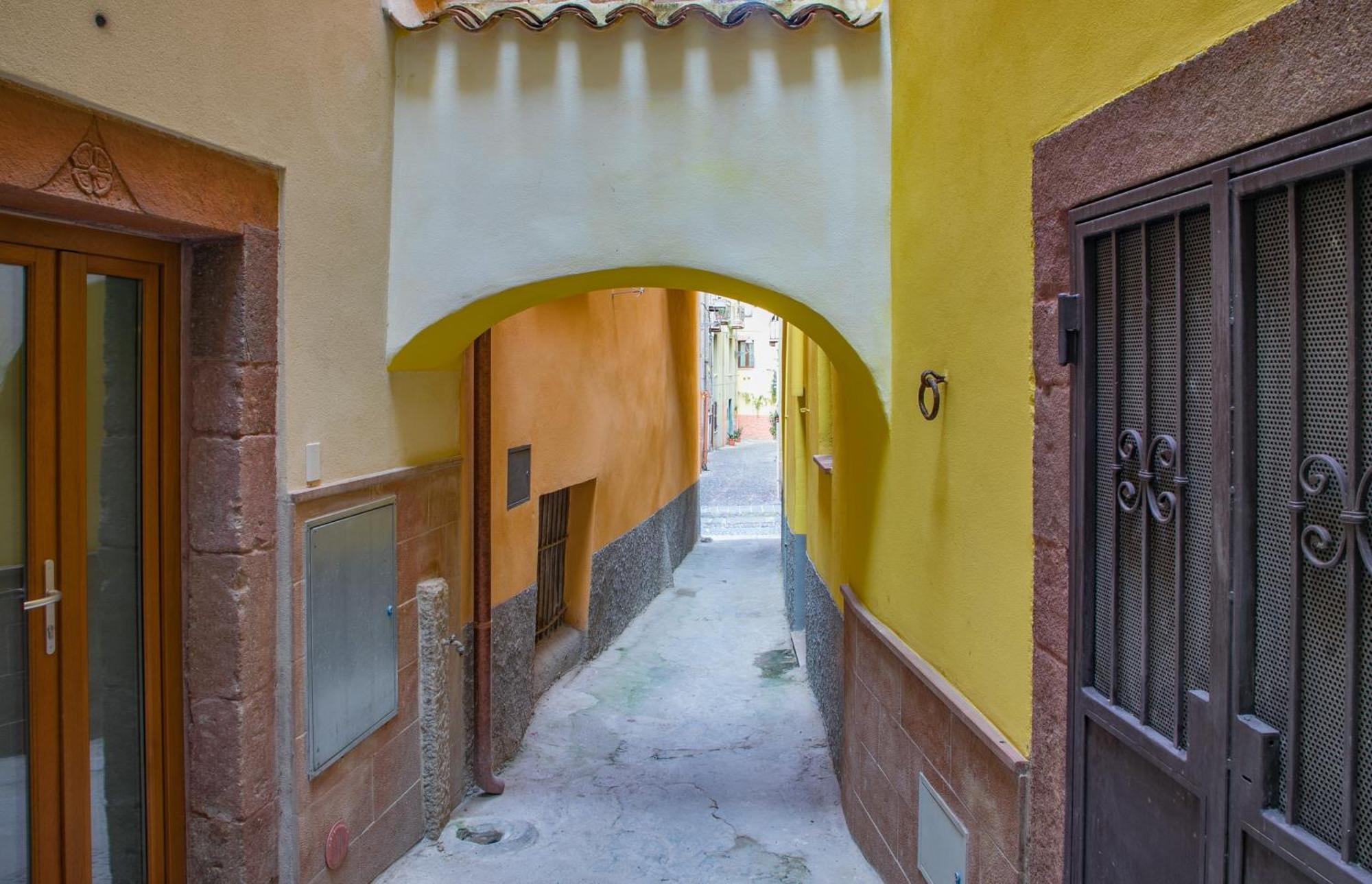 Sardinian Gallery Fonte Bosa Kültér fotó